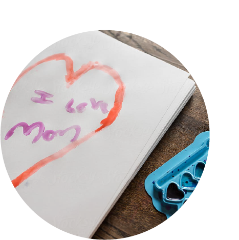 mom-drawing@2x